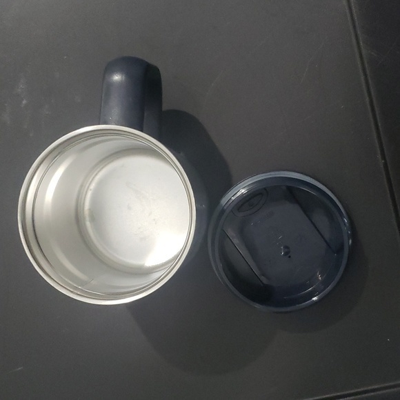 12 ounce Stanley‎ brand metal coffee cup with screw on lid - Picture 10 of 10